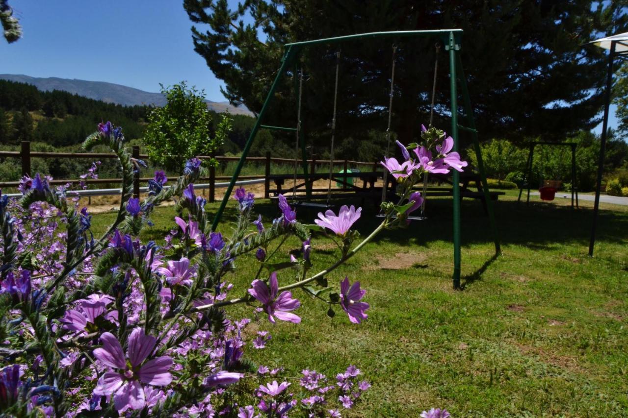 Hospedium Hostal Almanzor Navarredonda de Gredos Buitenkant foto
